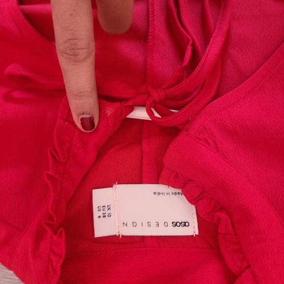 Asos Design high neck cut out dress - Picture 4 of 6